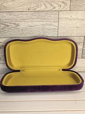 Gucci Purple Velvet Hard Clamshell Sunglass Eyeglass Case